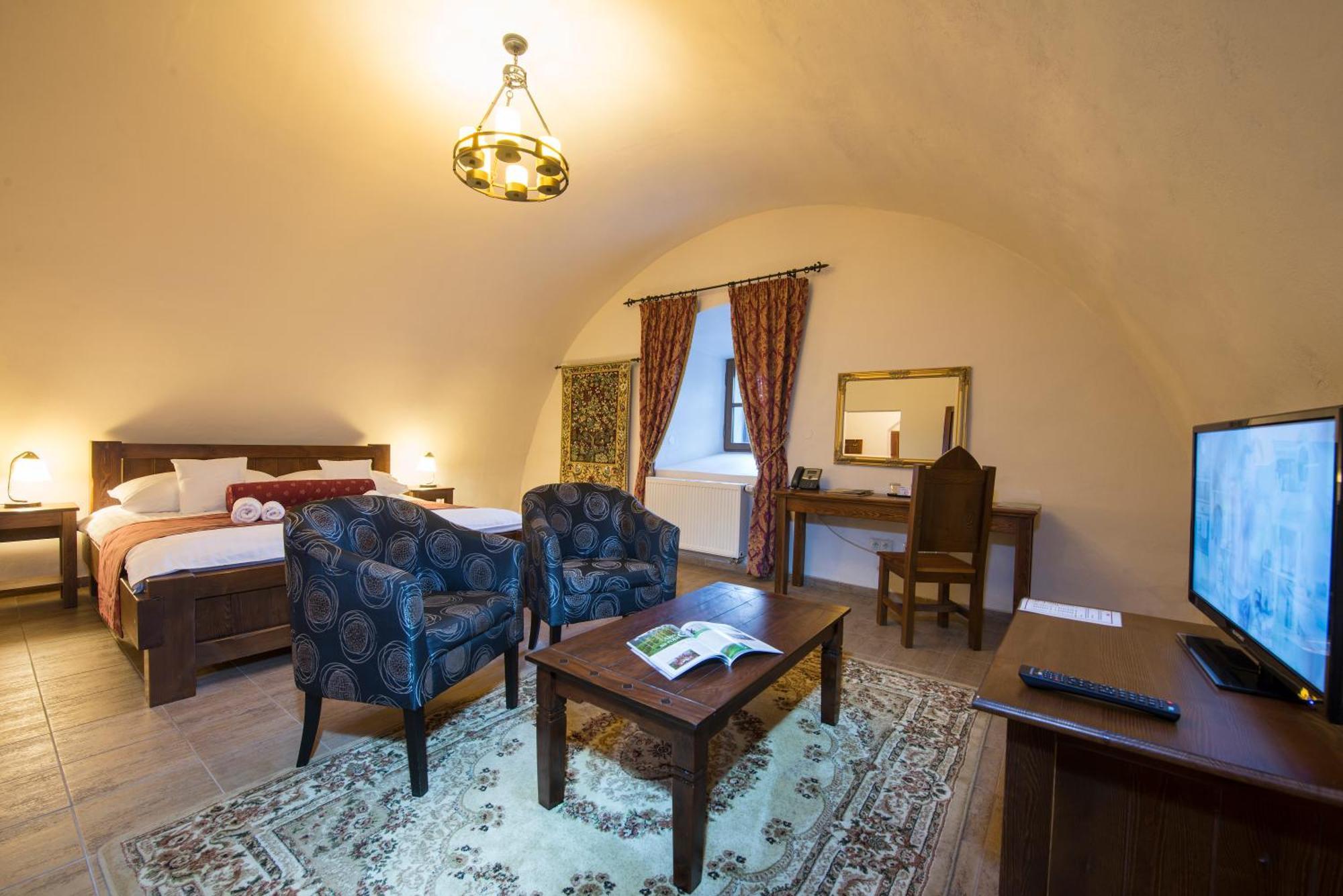Hotel Grand Viglas Zvolen Exteriér fotografie